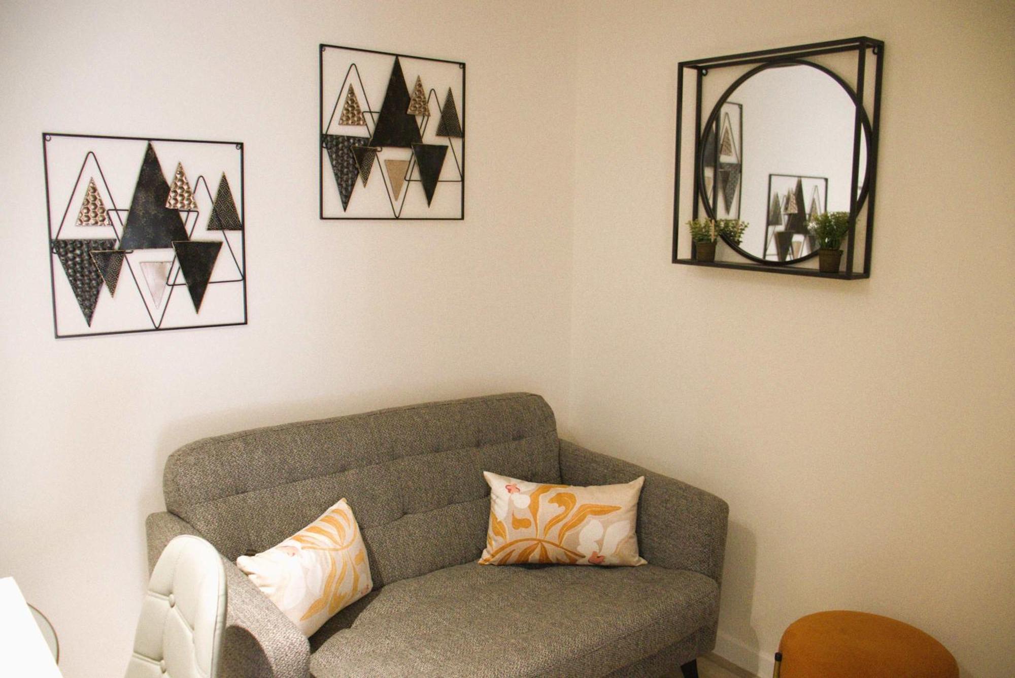 Hom I Nuevo Inmejorable En Centro De Apartamento Santiago